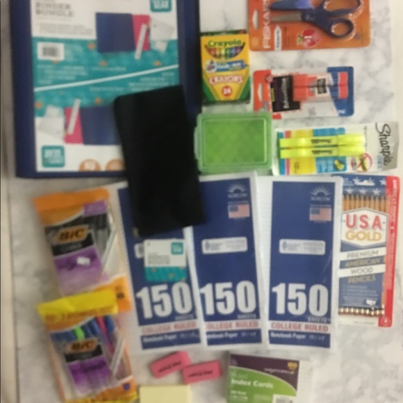School supplies - Picture 1 of 1